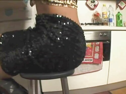 Pantalones rasgados  ...