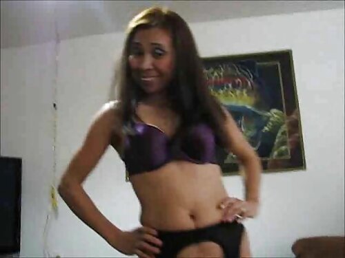 Masturbándose ese co ...
